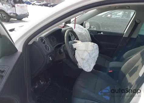 2012 Volkswagen Tiguan S из США, поврежденный, VIN WVGBV7AX3CW600197